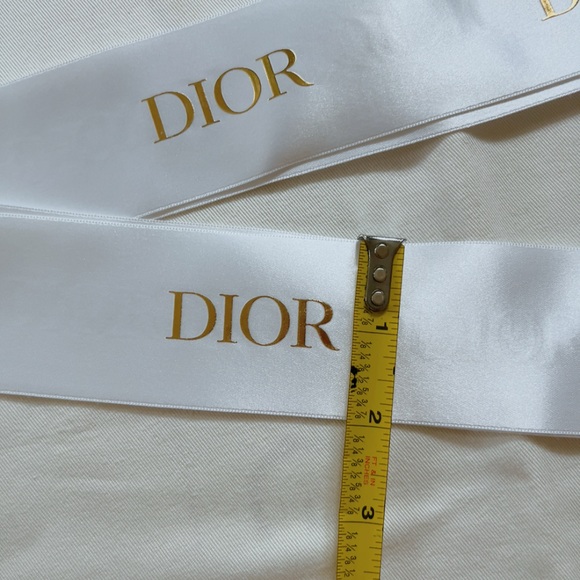 Dior wrapping ribbon - Picture 2 of 2